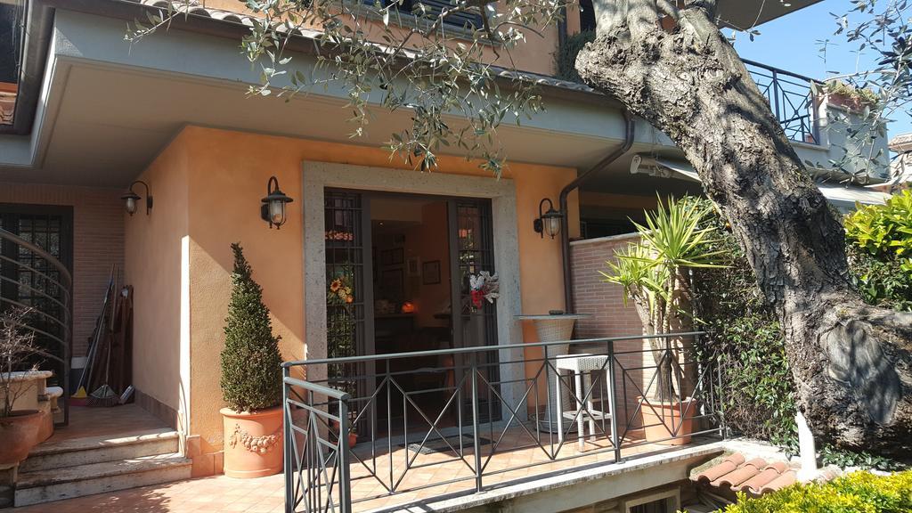 Aurelia Garden Gold B&B Rome Exterior photo